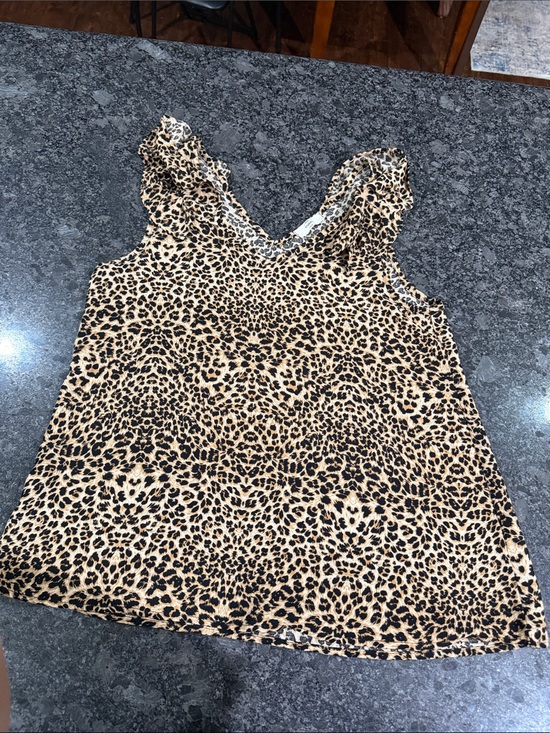 Tops - Women’s tank